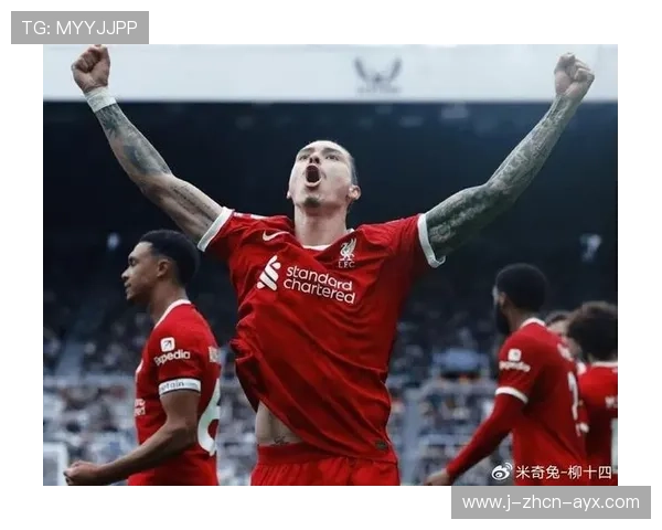 利物浦前场快速抢回球权，萨拉赫射门被扑出